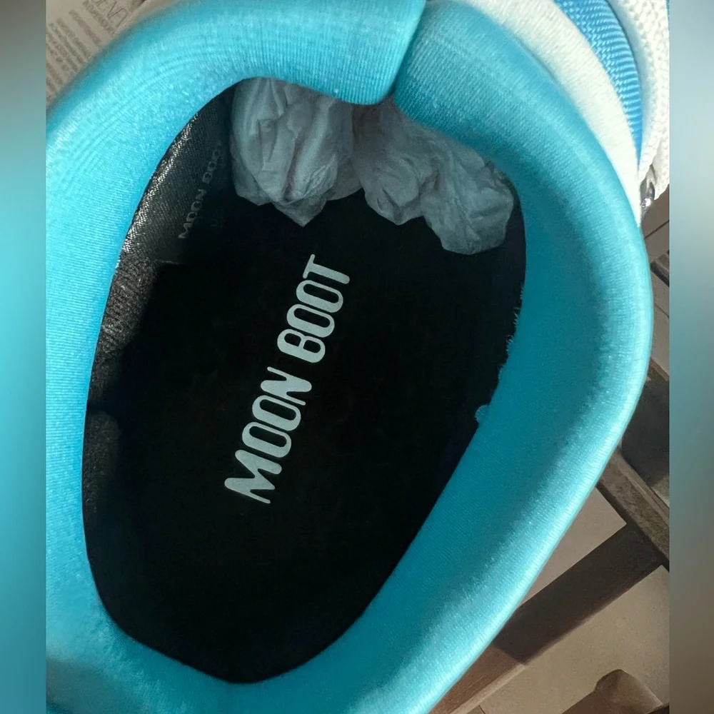 Moon Boots girls icon snow boots
